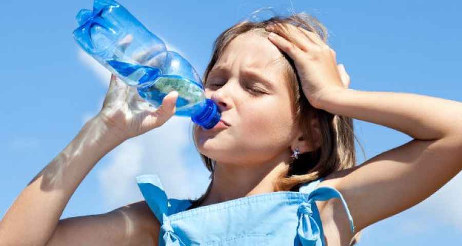 Lactantes y ni&ntilde;os peque&ntilde;os, los m&aacute;s vulnerables ante golpes de calor