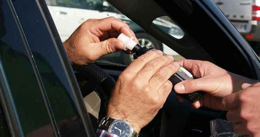 Investigadores han desarrollado un prototipo de dispositivo que detecta de forma no invasiva el COVID-19 en el aliento exhalado de los pacientes infectados.