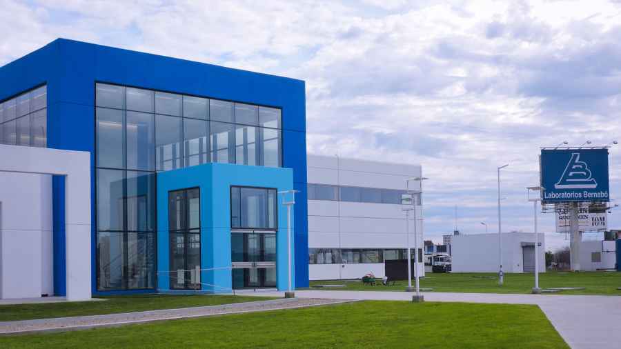 Primera emulsi&oacute;n dermatol&oacute;gica con vitamina D